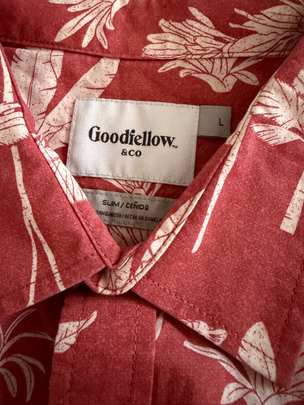 Express short sleeve Red Tropical Print Short-Sleeve Button-Down Shirt bundle - Picture 8 of 8